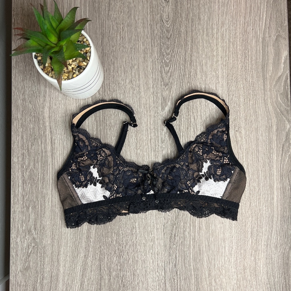 Victoria Secret lace lingerie bra